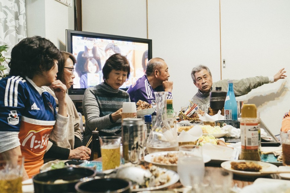 いきなりの大宴会！