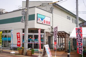 n̐𕷂AƂƂׂYBźuvEX[p[cōln揤X̎p